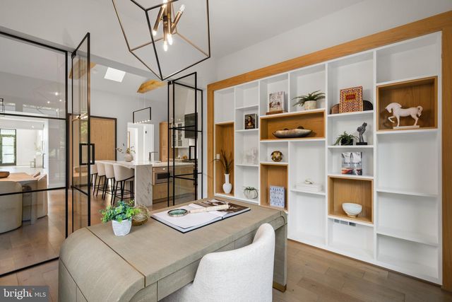 1137 BASIL RD, Mclean, VA 22101