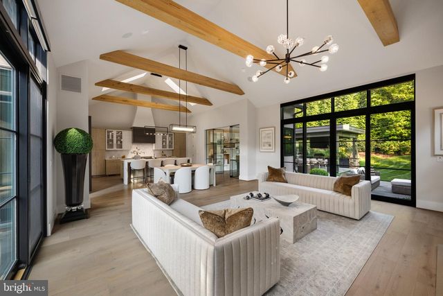 1137 BASIL RD, Mclean, VA 22101