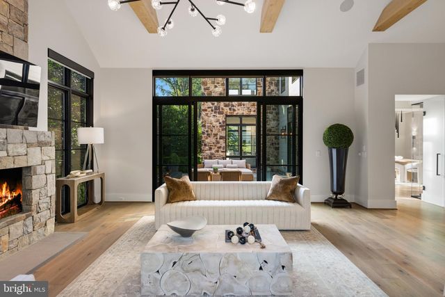 1137 BASIL RD, Mclean, VA 22101