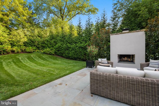 1137 BASIL RD, Mclean, VA 22101