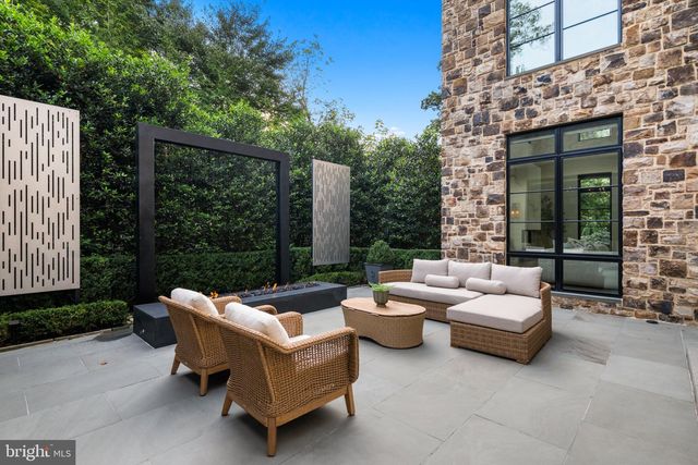 1137 BASIL RD, Mclean, VA 22101