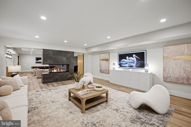 1137 BASIL RD, Mclean, VA 22101