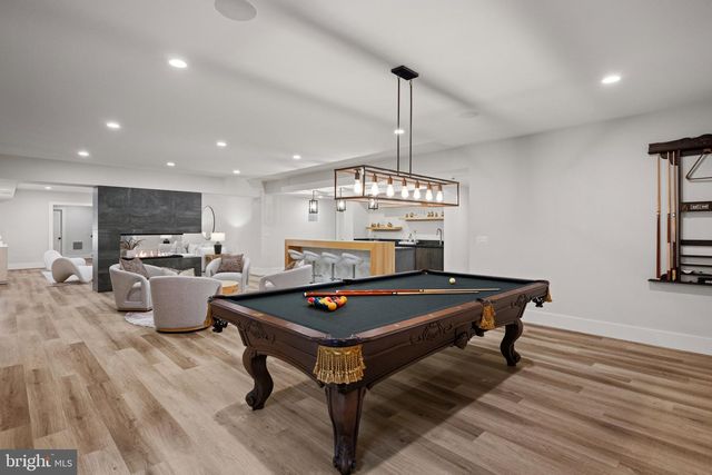 1137 BASIL RD, Mclean, VA 22101