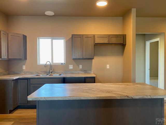 3526 Wapiti Ln, Pueblo, CO 81005