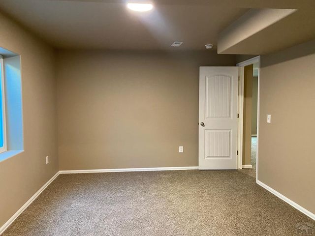3526 Wapiti Ln, Pueblo, CO 81005