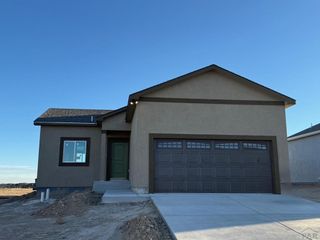 3526 Wapiti Ln, Pueblo, CO 81005
