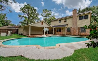 8214 Roebourne Lane, Houston, TX 77070