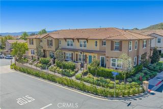 28706 Jardineras Dr, Valencia (santa Clarita), CA 91354