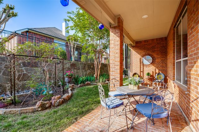 1304 Quaker Drive, Fairview, TX 75069