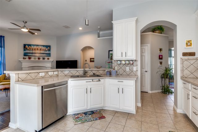 1304 Quaker Drive, Fairview, TX 75069