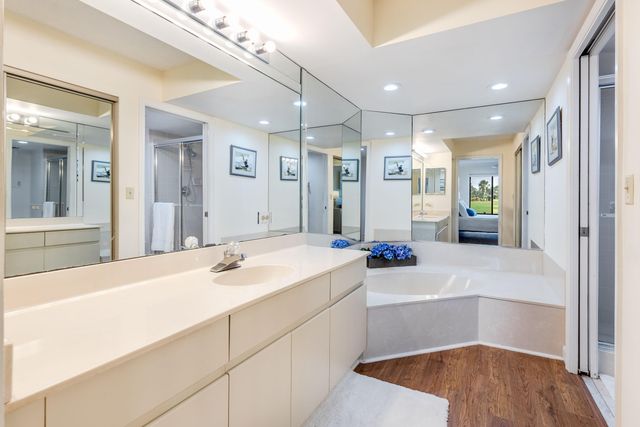 7284 Clunie Place 14502, Delray Beach, FL 33446