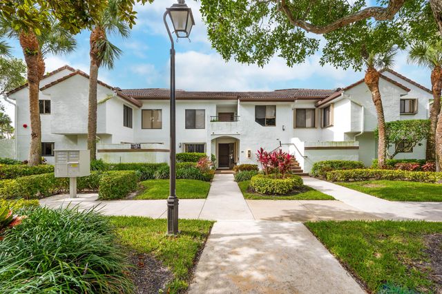 7284 Clunie Place 14502, Delray Beach, FL 33446