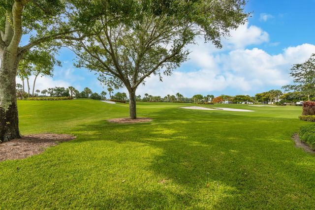 7284 Clunie Place 14502, Delray Beach, FL 33446