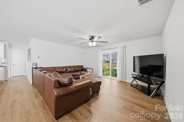 2464 Trollinger Drive, Catawba, NC 28609