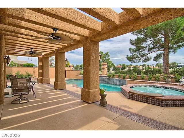 7655 Spanish Bay Drive, Las Vegas, NV 89113