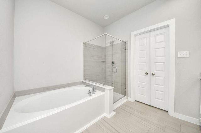 2222 Emerald Diamond Court, Fresno, TX 77545