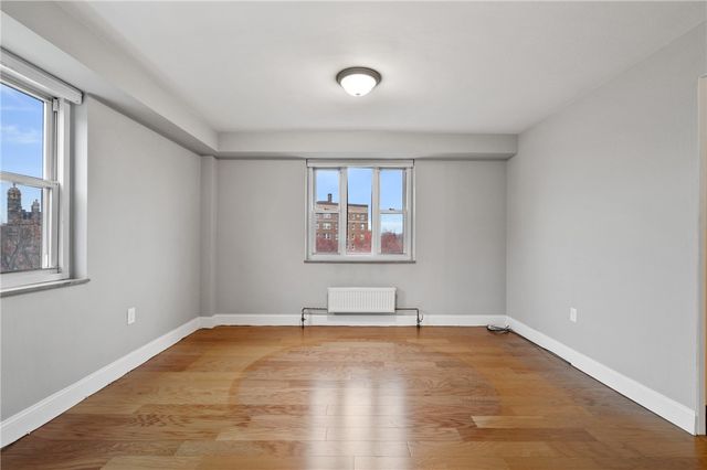 4625 Fifth AVe. 607, Oakland, PA 15213