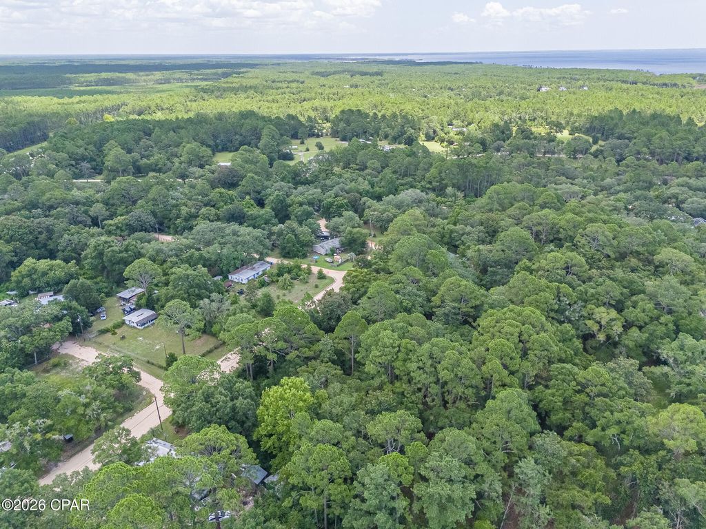 Image 8 of property listing at 8206 Random Road, Panama City Beach, FL 32413