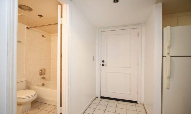 3525 Sage Road 318, Houston, TX 77056