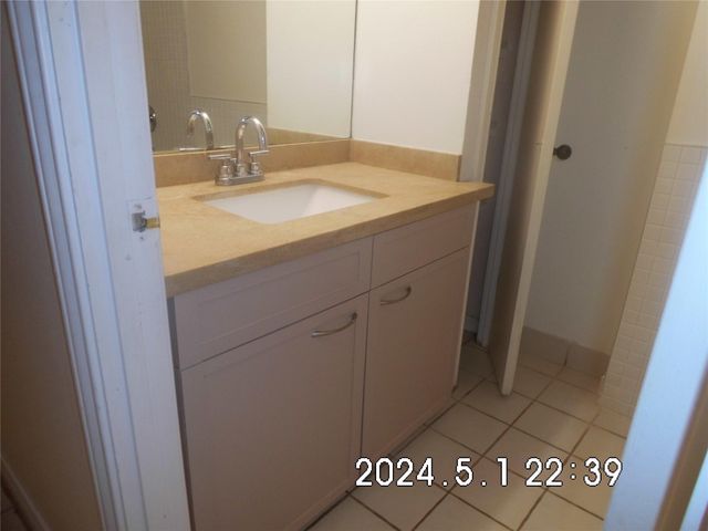3525 Sage Road 318, Houston, TX 77056