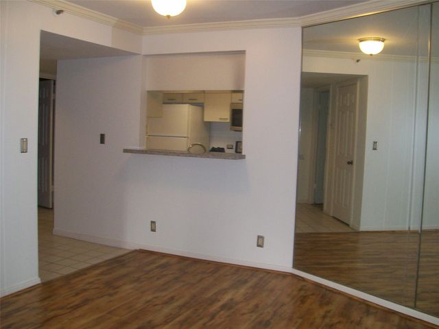 3525 Sage Road 318, Houston, TX 77056