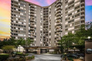 3525 Sage Road 318, Houston, TX 77056