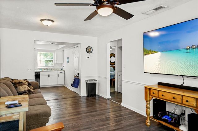 7108 S KISSIMMEE STREET, Tampa, FL 33616