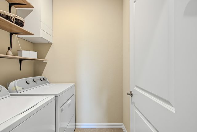 3020 Prairie Trail Avenue, Aubrey, TX 76227
