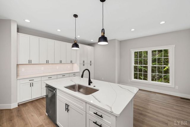 2212 Cambridge Place, Lynchburg, VA 24503