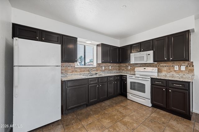 2650 E McKellips Road 146, Mesa, AZ 85213