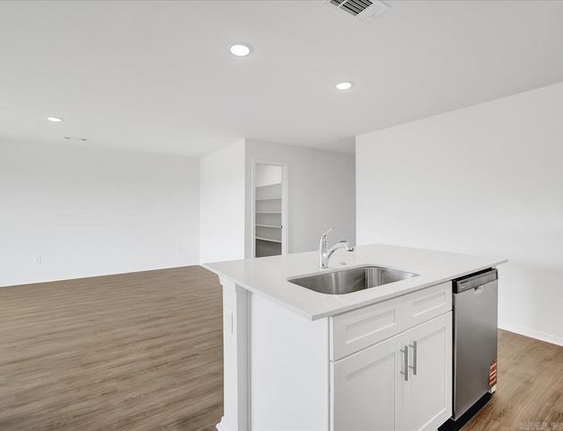 612 Chakka Loop, North Little Rock, AR 72117