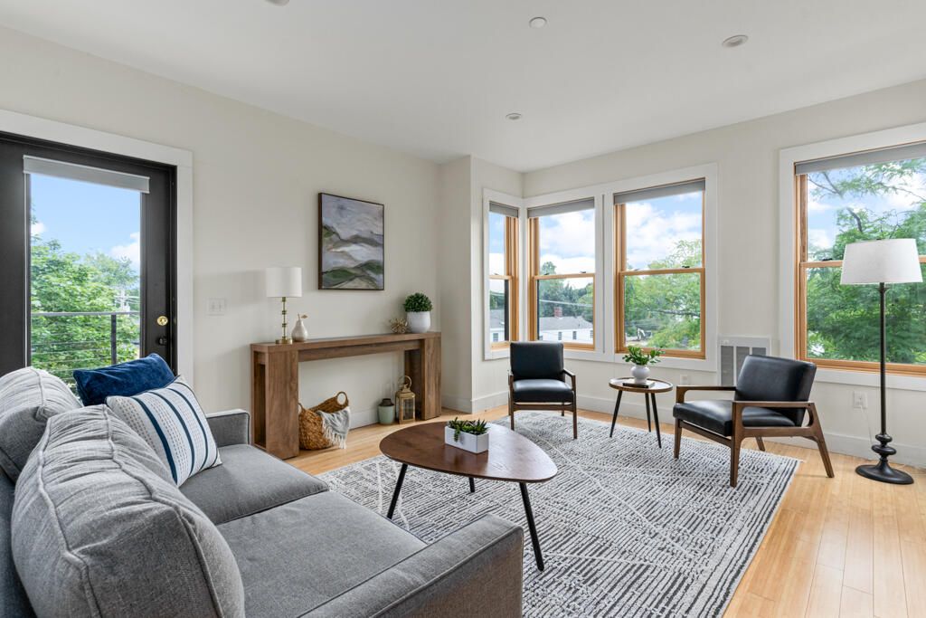 15 Walton Street 3, Portland, ME 04103 — photo 2