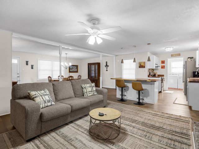 20 Gordon Street, Spartanburg, SC 29301