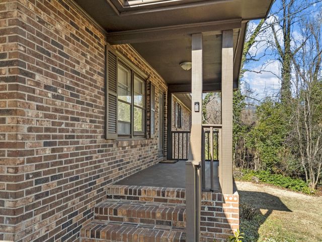 20 Gordon Street, Spartanburg, SC 29301