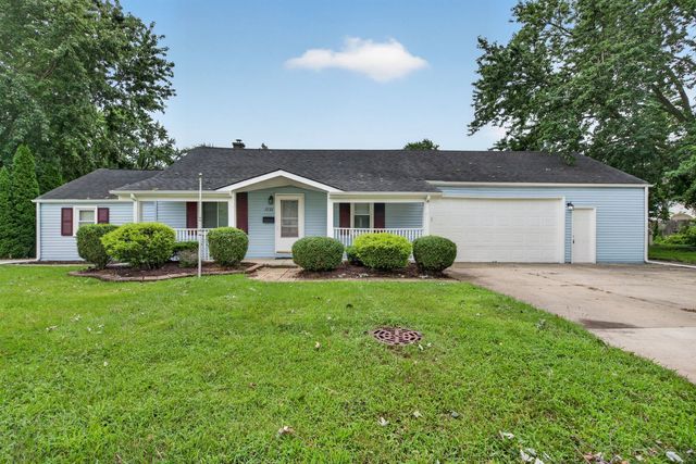 1721 Kelly Avenue, Crest Hill, IL 60403