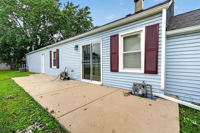 1721 Kelly Avenue, Crest Hill, IL 60403