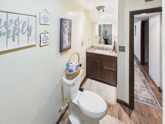 826 Yates Crossing, Milton, WV 25541
