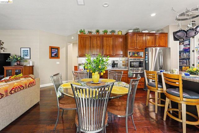 325 San Marino Ln, Brentwood, CA 94513