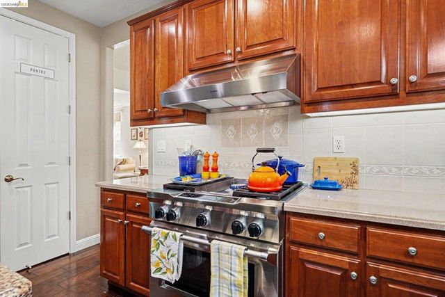 325 San Marino Ln, Brentwood, CA 94513