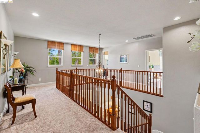 325 San Marino Ln, Brentwood, CA 94513