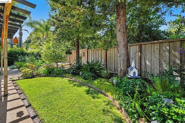325 San Marino Ln, Brentwood, CA 94513