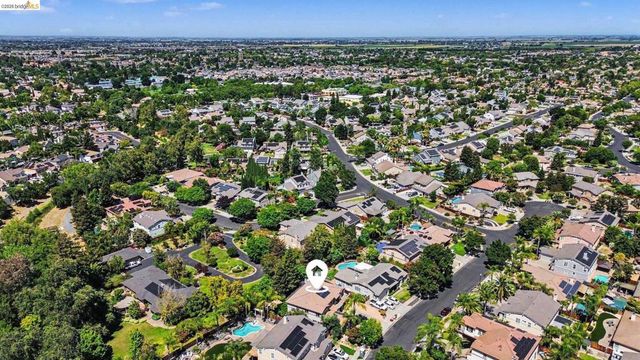 325 San Marino Ln, Brentwood, CA 94513