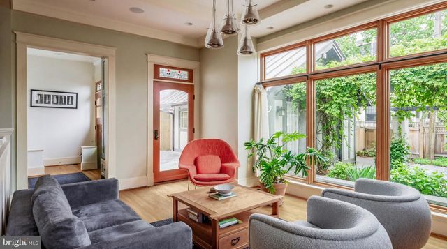 5521 POTOMAC AVE NW, Washington, DC 20016