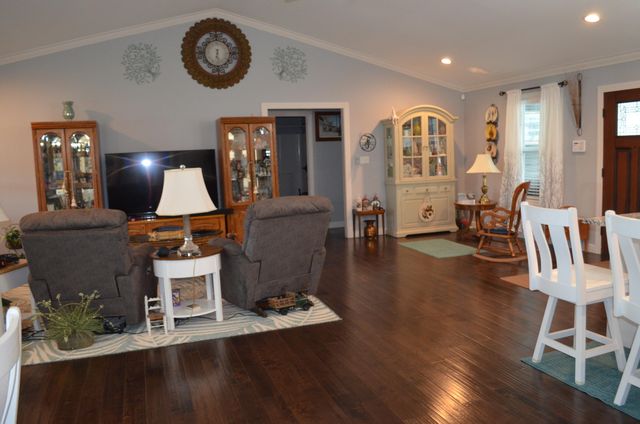 3286 Barbourville Road, London, KY 40744