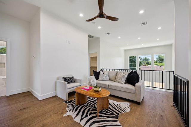 5310 De Milo Drive, Houston, TX 77092