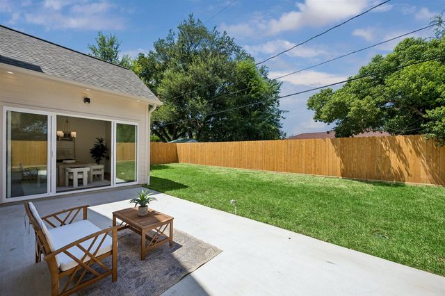 5310 De Milo Drive, Houston, TX 77092