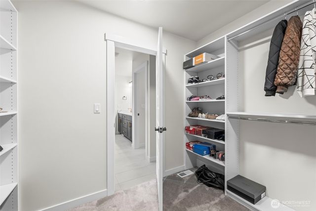 14205 56th Avenue Ct E, Puyallup, WA 98373