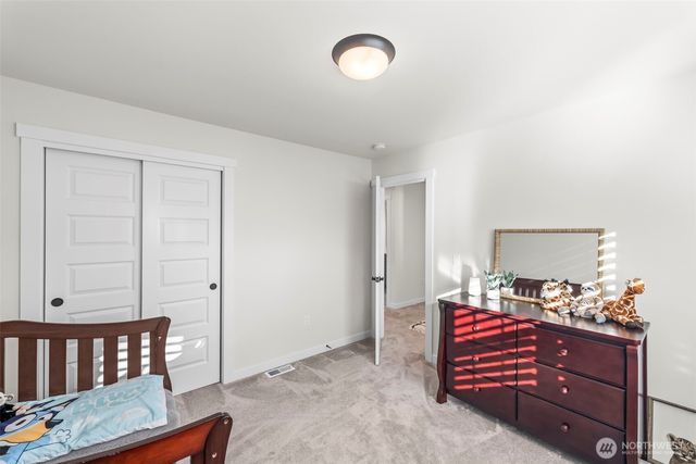 14205 56th Avenue Ct E, Puyallup, WA 98373