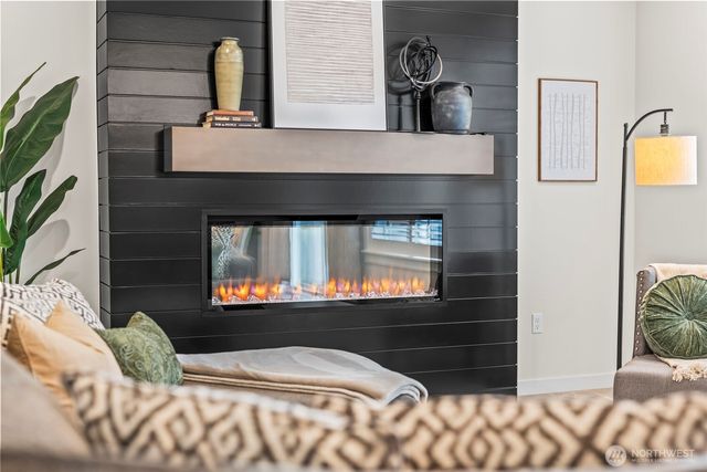 14205 56th Avenue Ct E, Puyallup, WA 98373