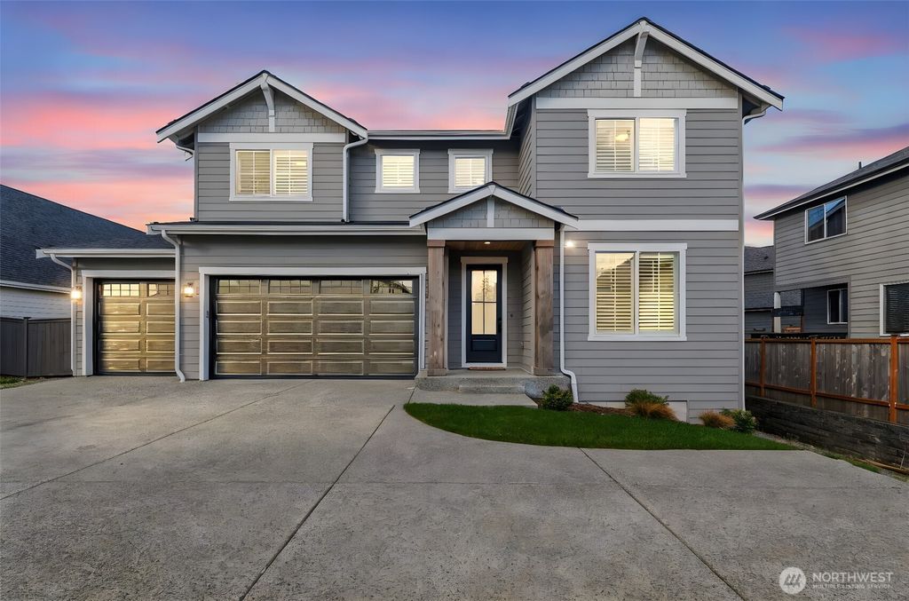 14205 56th Avenue Ct E, Puyallup, WA 98373